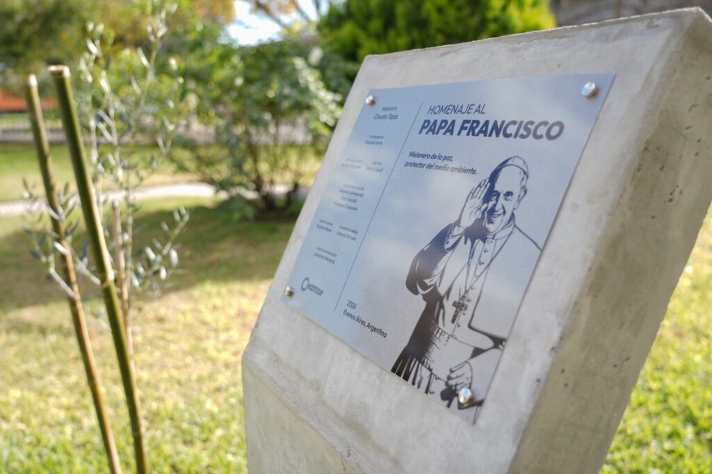 Homenaje al Papa Francisco
